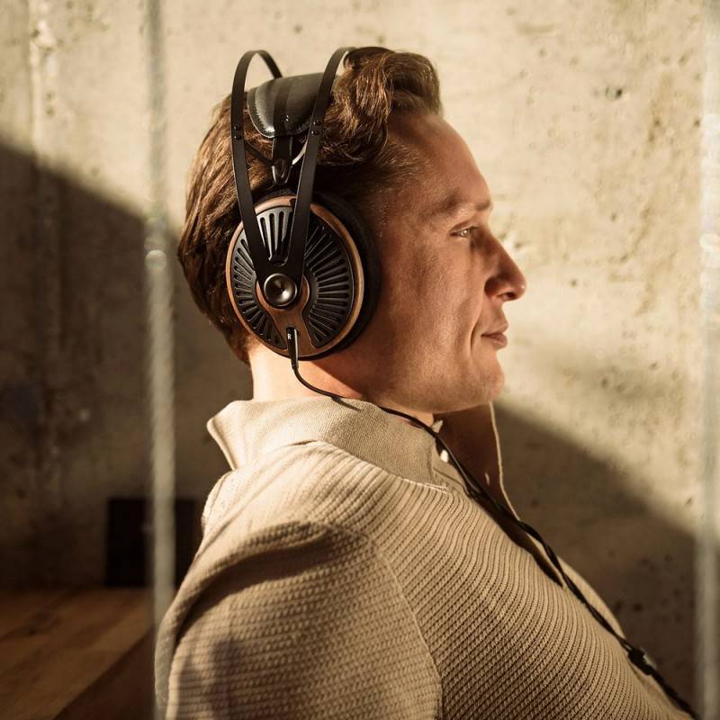 105  SILVA Headphones