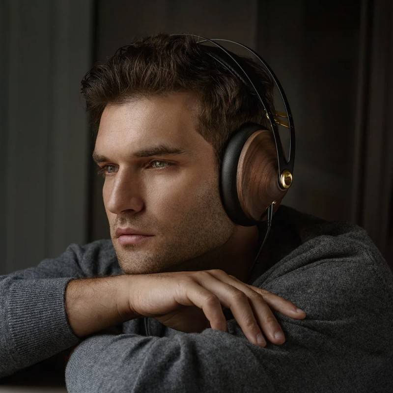 MEZE 99 CLASSICS V2 Headphones