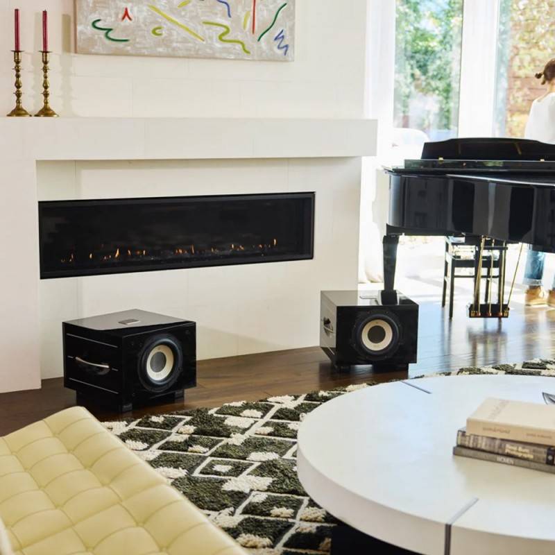 S550-Nizkotonski, REL ACOUSTICS