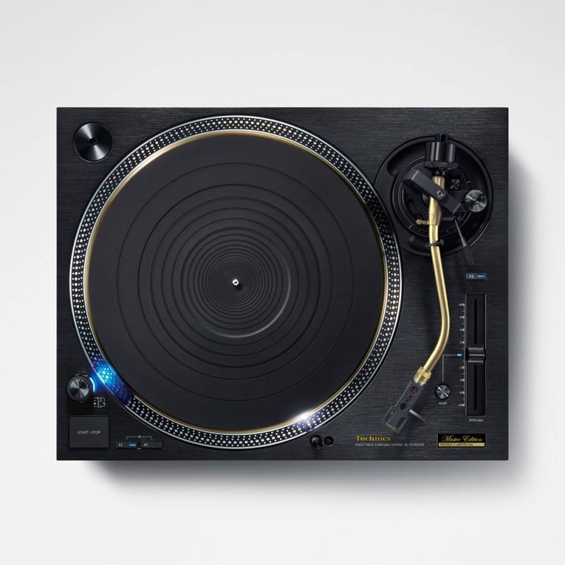 TECHNICS SL-1210GME Grand Class Direct Drive Turntable Direct drive